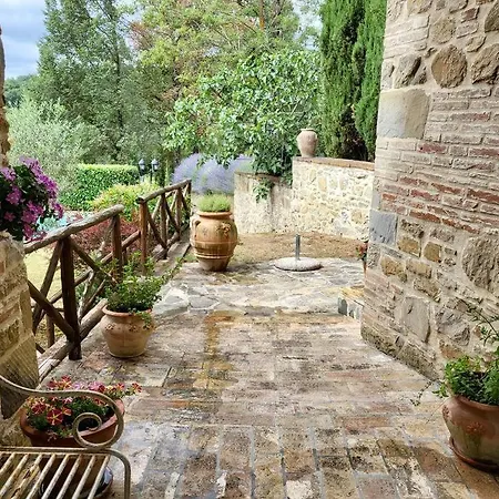 Tuscan Escape Luxury 2 Bedroom With Pool Apartment *